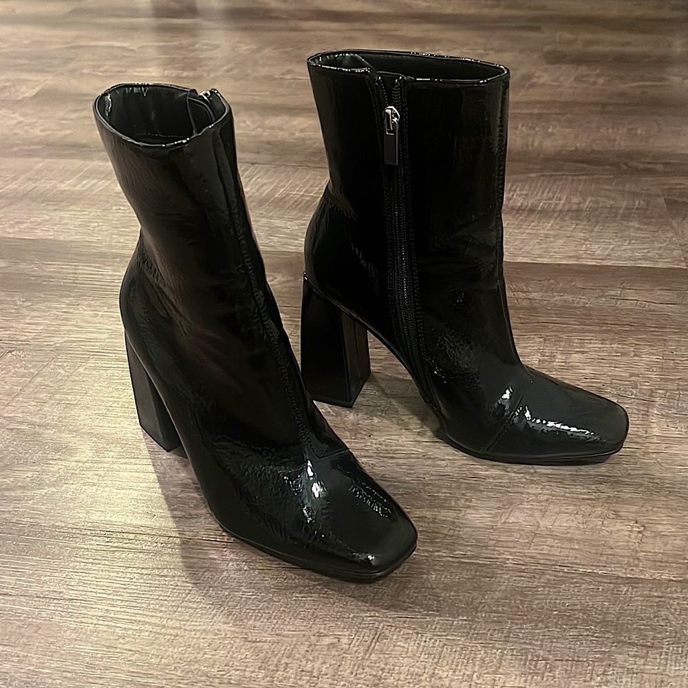 Patent Faux Leather Black Chunky Heels 7.5 - Never Worn - 2.5 inch heels